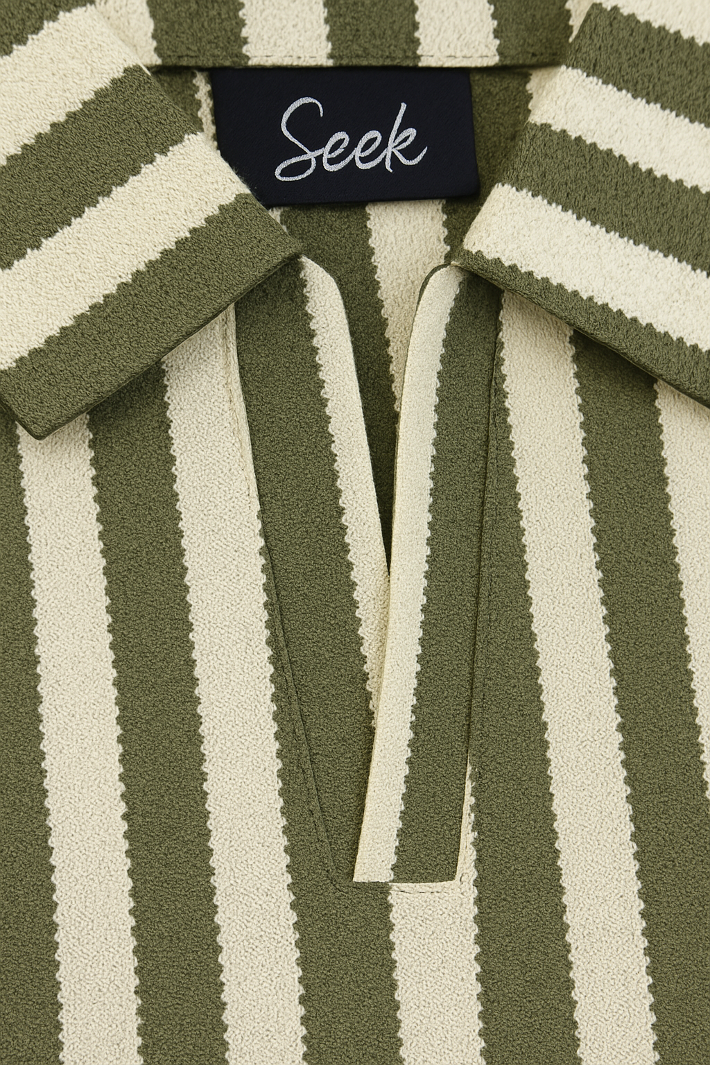 CUT NECK STRIPS POLO